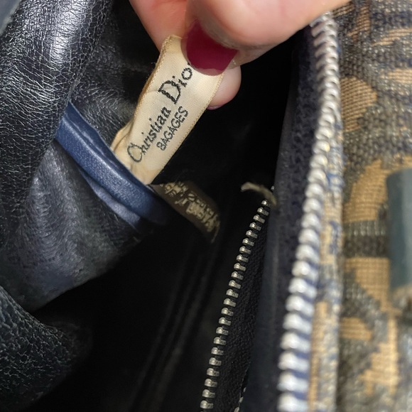 Christian Dior Vintage Trotter mini Boston Bag Navy Ivory Handbag Well Loved - Picture 14 of 15